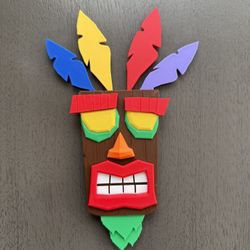 Crash Bandicoot Aku Aku Mask – 3D Printed Collectible Display Piece