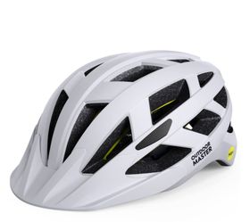 Bicycle Helmet // Casco Para Bici 
