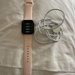Apple Watch Iclou Locked