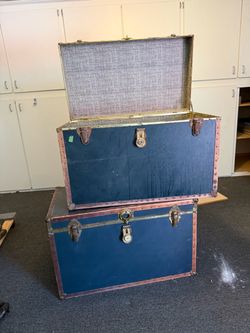 Storage bins