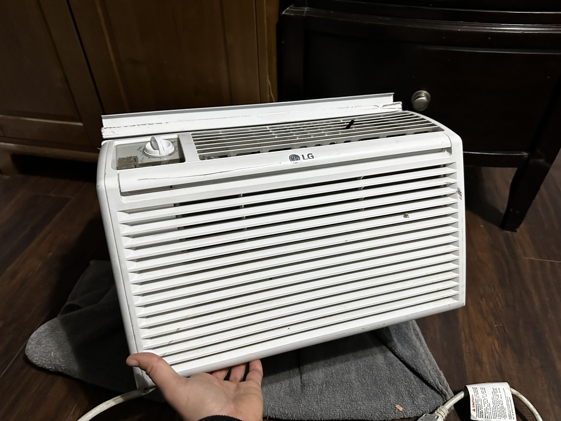 LG Window AC