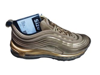 Nike Ct4556-700 Gold