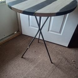 Tall Table Good Condition $15.00