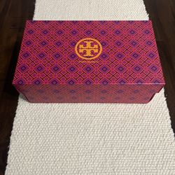 Tory Burch • Size/Talla 7