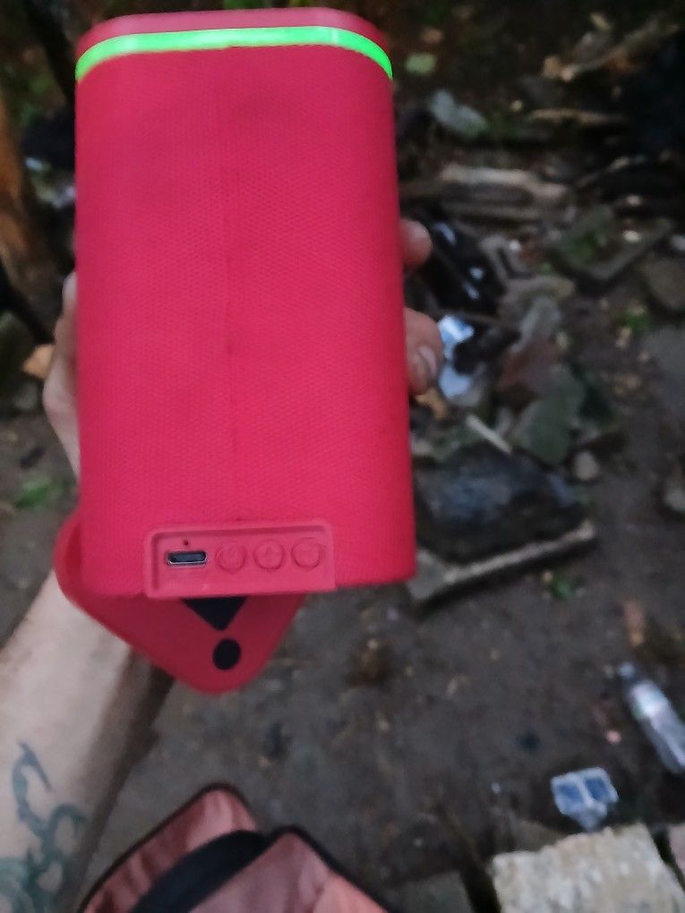 Bluetooth Speaker