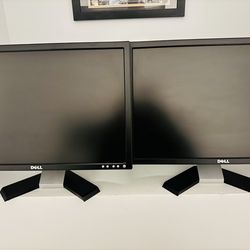 2 Dell E228WFPc is a 22-inch widescreen LCD monitor
