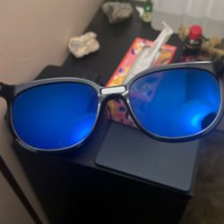 Sunglasses. Category 3 Protection.
