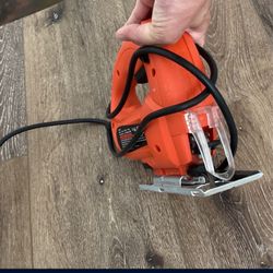 Black And Decker Hand Saw