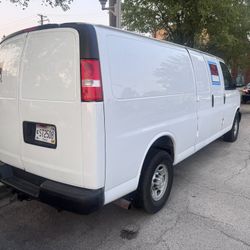 2017 Chevrolet Express G3500