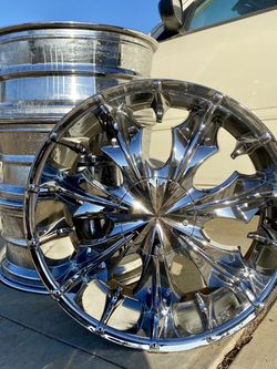 22” CHROME RIMS