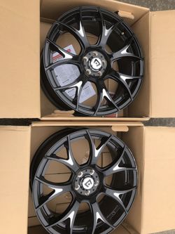 Beautiful 18” rim only two $80 each