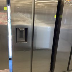 Samsung Refrigerator Side By Side 36” Width/29” Depth/70” Height