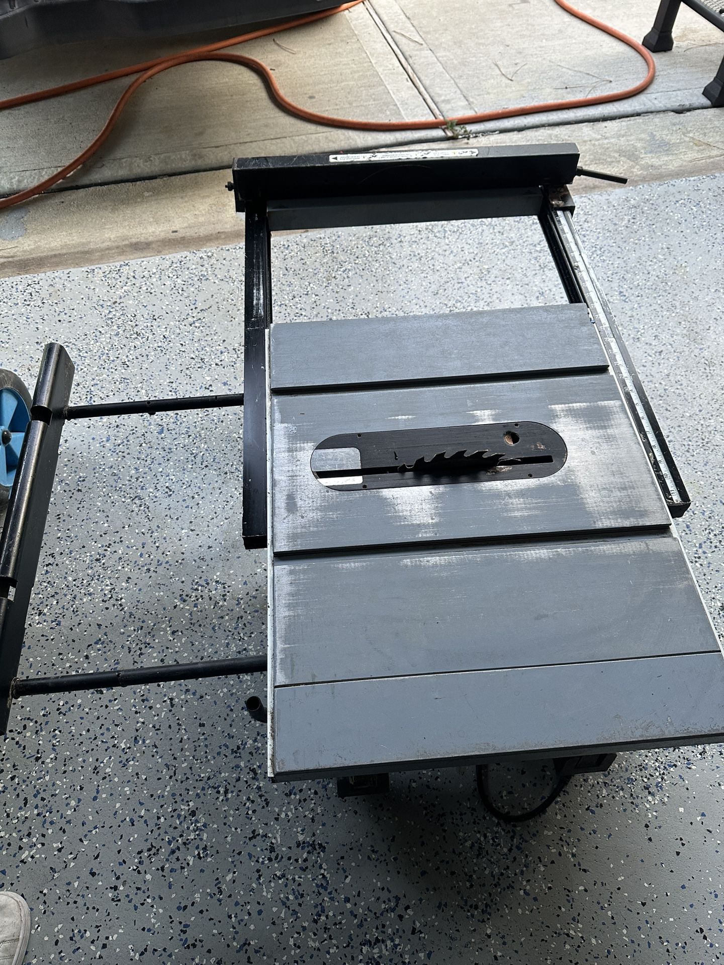 Delta Table Saw