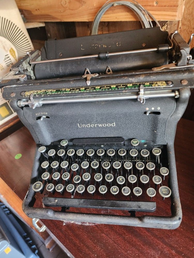 Antique Underwood Typewriter