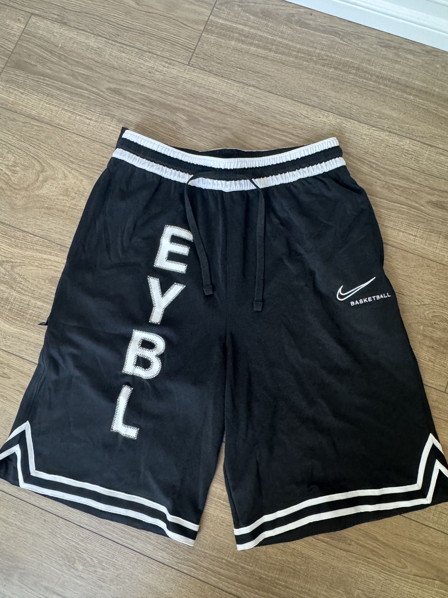 Nike EYBL Shorts Large Tall