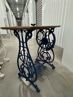 Antique Wilcox and Gibbs Treadle Sewing Machine Table