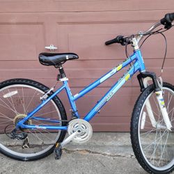 Diamondback Mountain Bike 