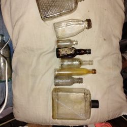 Small Lot Of Old Bottles 