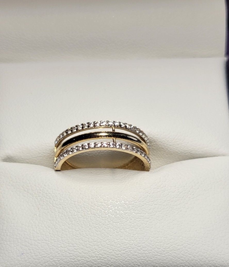 14 K GOLD  RING  