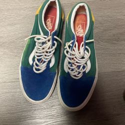Vans 
