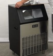 NSF 264 lb restaurant ice maker machine HZB-120F