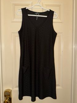 NWOT Black Sleeveless Midi Dress with Front Pockets, Size M