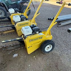 Ground hog trencher