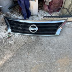2013-2015 Nissan Altima Grille 