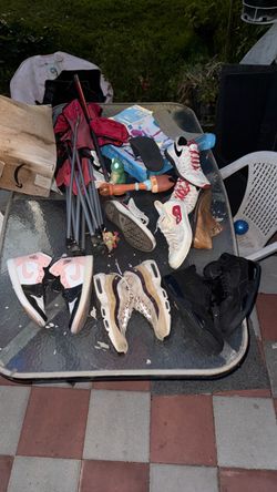 Jordans and nikes bundle size 12
