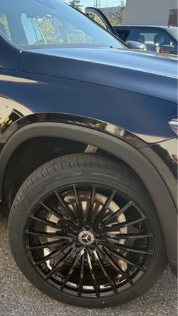 Mercedes gle gl Gls 22” new blk amg style new rims new tires set