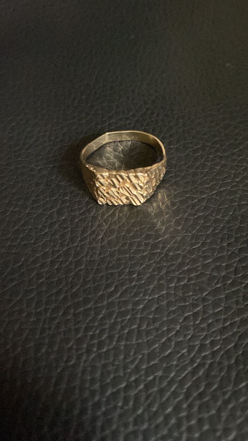 10k gold nugget ring