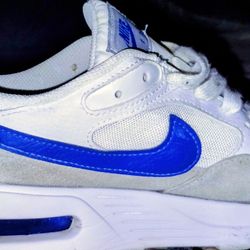 Nike Air Sz8 Wmn