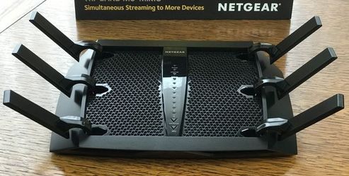 NETGEAR Nighthawk X6S AC4000 Tri-Band WiFi Router (Model R8000P) – Great Condition