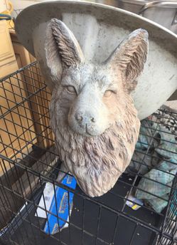 Wolf Statue