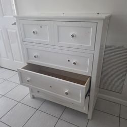 White Chest Of Drawers