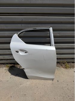 2011 2012 2013 2014 2015 2016 2017 Lexus CT200h Right Passenger Rear Door OEM (ORIGINAL)