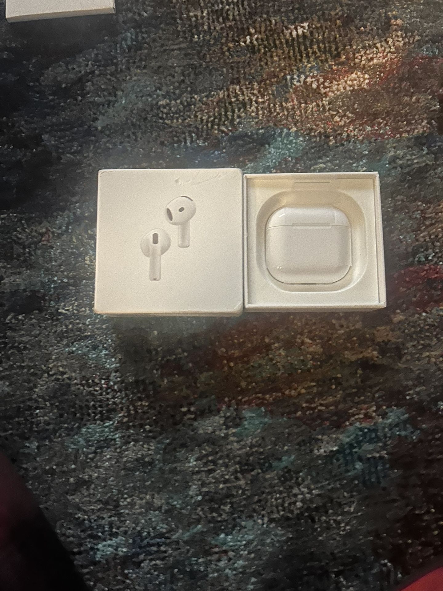 Apple AirPod 4’s