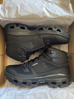 On Cloud rock Boots