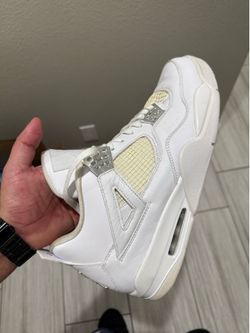 Air Jordan 4