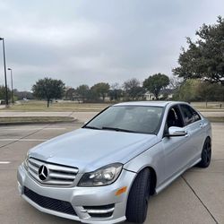 2013 Mercedes Benz C250 