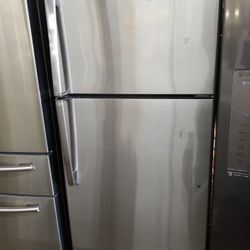 Ge Stainless 17cf Top Freezer Fridge 