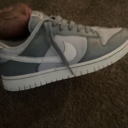 Nike Dunks 