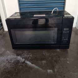 Microwave In Working Condition 