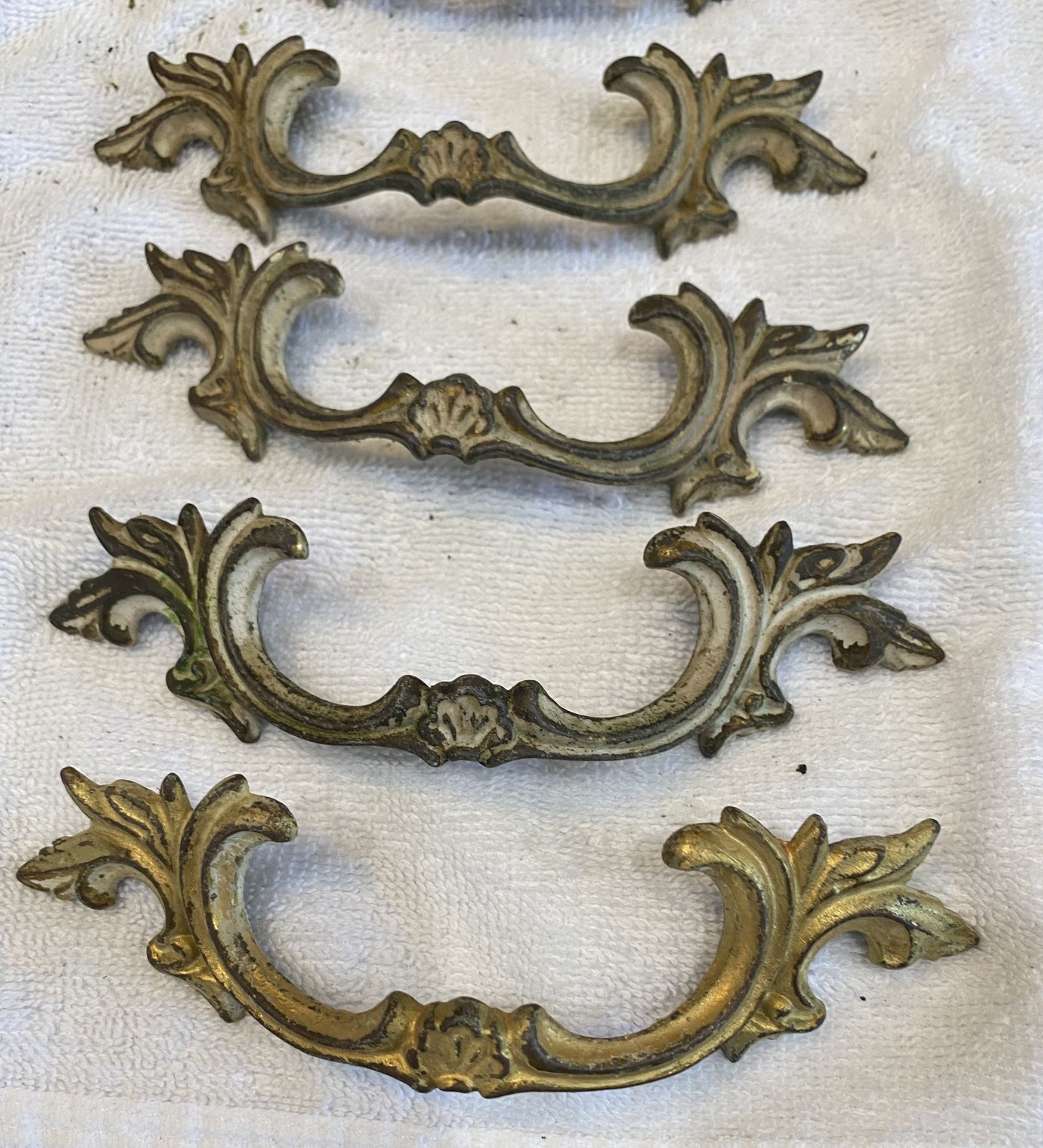 Antique Iron French Provencial Furniture Drawer Pull Handles for Sale