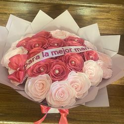 hermosos ramos de rosas eternas para mama