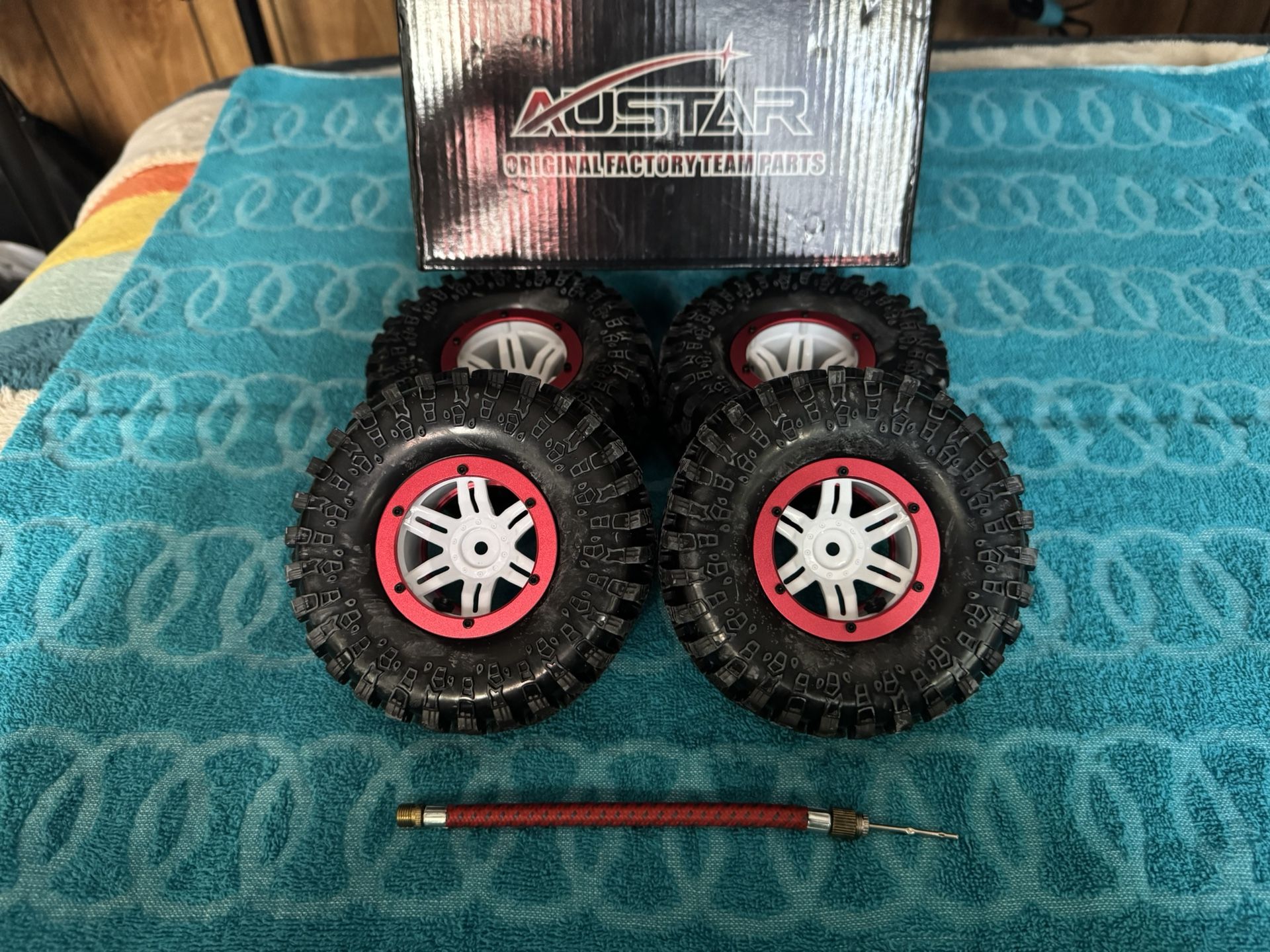 Austar 4Pack Air Filled Inflated 2.2 Bead Lock Wheel Tire System