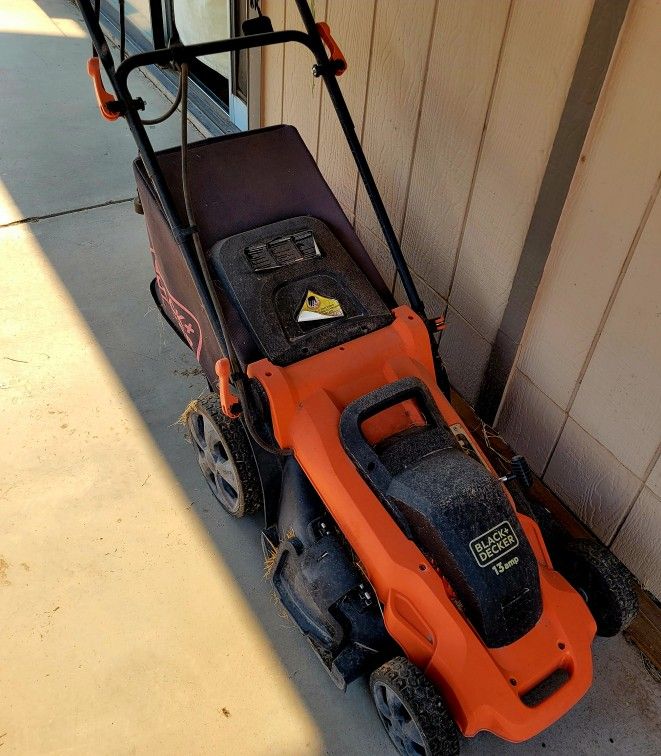 Black & Decker Lawn Mower