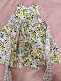 Holiday Dress Never Worn Size 3 years old