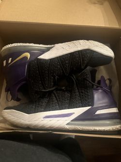 Nike LeBron 18