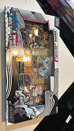 Pokemon Unova heavy, hitters premium collection